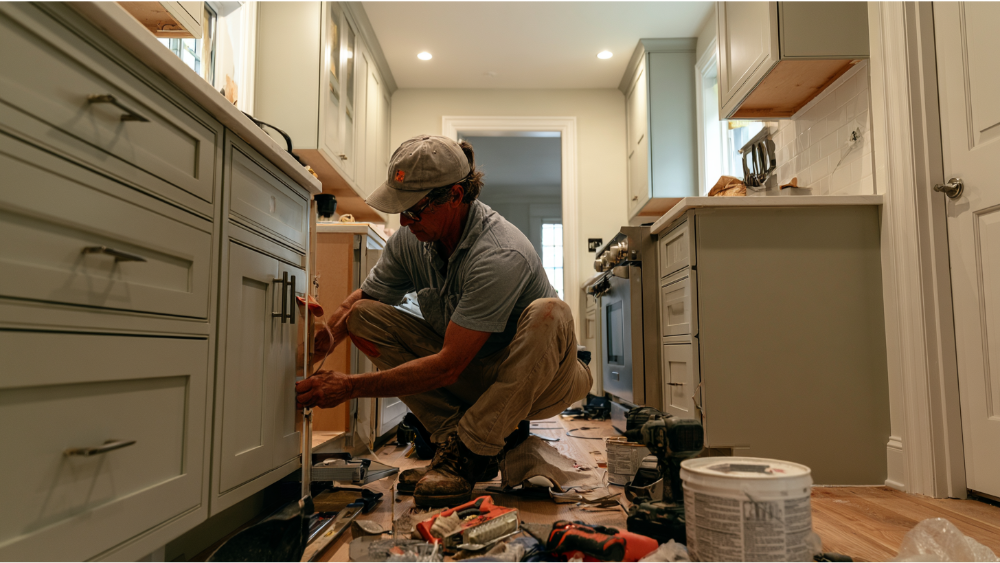 Why In-House Craftsmanship Matters in a Narrow Kitchen